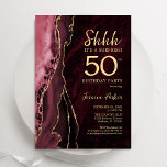 Burgundy Gold Agate Überraschung 50. Geburtstag Einladung<br><div class="desc">Burgund und Gold überraschen 50. Geburtstagsfeier Einladung. Elegantes modernes Design mit Marsala Wein dunkelrot Aquarell marmorgeode Hintergrund,  Imitate Glitzer Gold und Typografie Drehbuch Schriftart. Die trendige Einladungskarte eignet sich perfekt für eine stilvolle Damenfeier. Gedruckte Zazzle Einladungen oder Sofortdownload digitalen druckbaren Vorlage.</div>