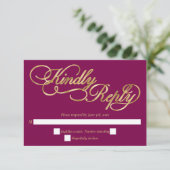 Burgundy & Gold Calligraphy Formal Wedding RSVP Karte (Stehend Vorderseite)