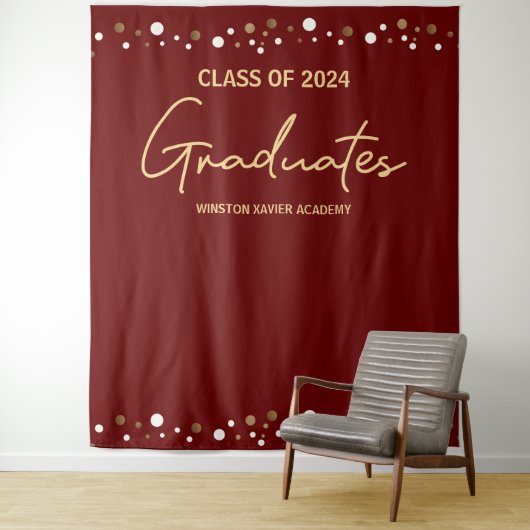 Burgundy Gold Class of 2024 Graduates Background Wandteppich (Beispiel)