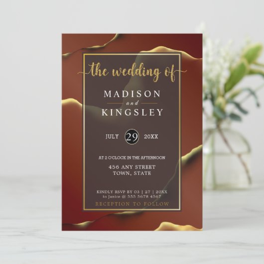 Burgundy Gold 🌿 Elegant Inky Abstrakt Hochzeit Einladung (Stehend Vorderseite)
