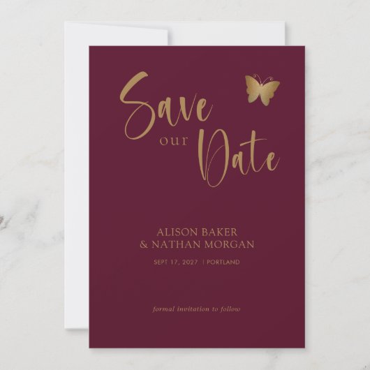 Burgundy & Gold Script: Glitzer Butterfly Wedding Save The Date (Vorderseite)