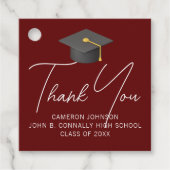 Burgundy Graduate Personalisiert Graduate Party Geschenkanhänger (Vorderseite)