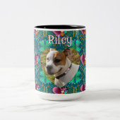 Burgundy heart with flowers and golden rays zweifarbige tasse (Mittel)