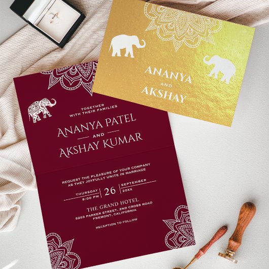 Burgundy Henna Elephant Indian Wedding Gold Folienkarte