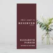 Burgundy & Ivory Reserved Seating Wedding Tag Einladung (Stehend Vorderseite)