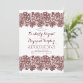 Burgundy Lace Elegante Vintage Wedding Einladung (Stehend Vorderseite)