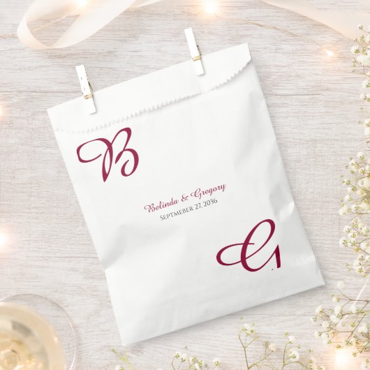 Burgundy Maroon Initials Herbst Hochzeit im Herbst Geschenktütchen (Ausgeschnitten)