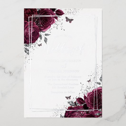 Burgundy Maroon & Silver Floral Wedding Folieneinladung (Vorderseite)