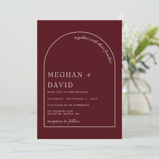 Burgundy Modern Arch Wedding Einladung (Stehend Vorderseite)