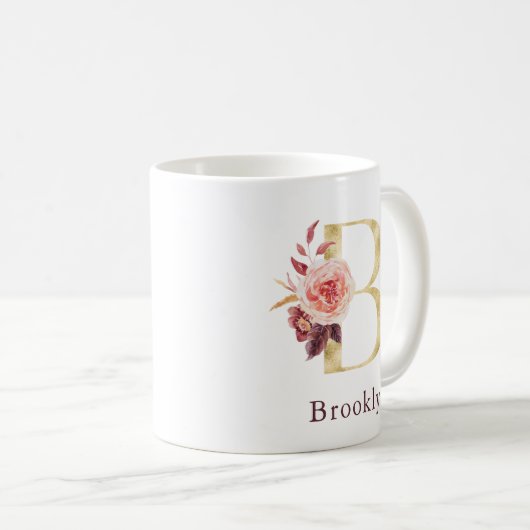 Burgundy Name und Rosa Blütenmonogramm Letter B Co Kaffeetasse (VorderseiteRechts)