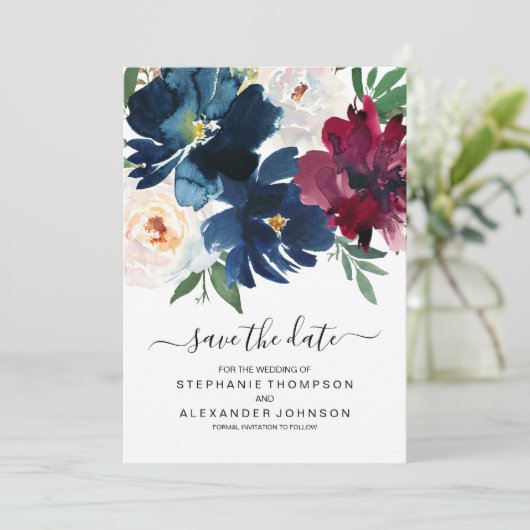 Burgundy Navy-Blume Save the Date (Stehend Vorderseite)