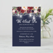 Burgundy Navy Floral Lights Wedding Vow Erneuerung Einladung (Stehend Vorderseite)
