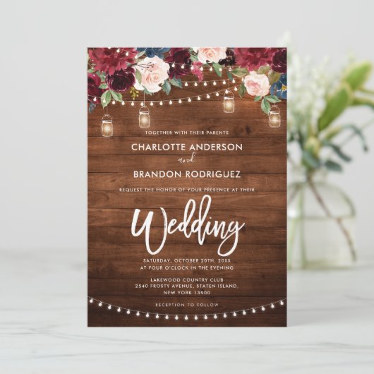 Burgundy Navy Rustic String Light Wedding Einladung (Stehend Vorderseite)
