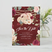 Burgundy Peach Floral Pumpkin Wedding Save The Date (Stehend Vorderseite)