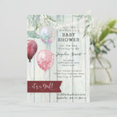 Burgundy Pink Balloon Rustic Wood Girl Babydusche Einladung (Stehend Vorderseite)