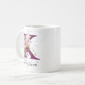Burgundy Pink Blush Floral Letter K Monogram Kaffeetasse (Vorderseite Links)