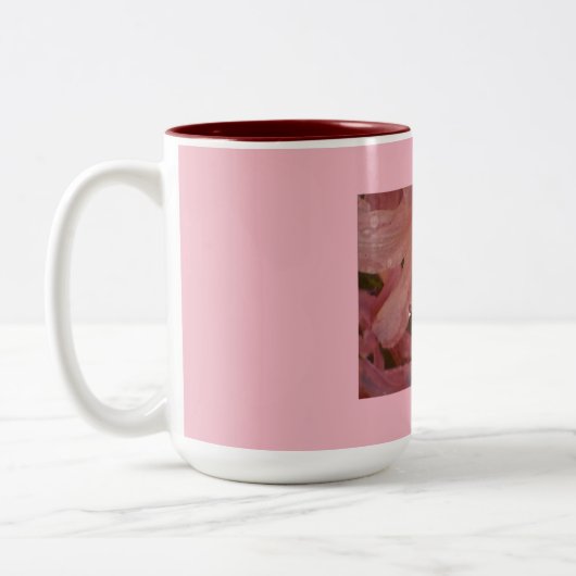Burgundy Pink Lily Zweifarbige Tasse (Links)