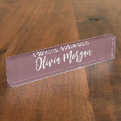 Burgundy Plum Sketched Curry Script Name Namensplakette (Seite)