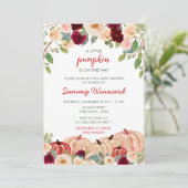 Burgundy Red and Blush Pumpkins Baby Dusche Einladung (Stehend Vorderseite)