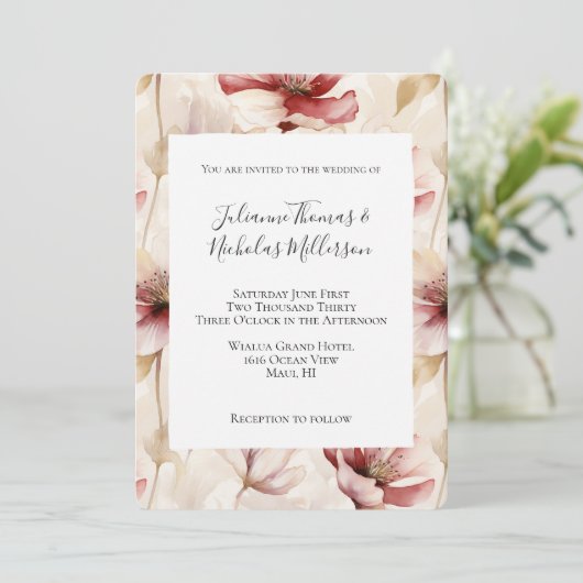 Burgundy Red Cream Floral Wedding Einladung (Stehend Vorderseite)