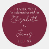 Burgundy Red Elegant Script Wedding Vielen Dank Runder Aufkleber (Vorderseite)