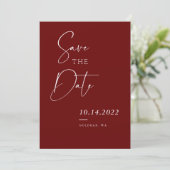 Burgundy Red Fall Chic Skript Save the Date Einladung (Stehend Vorderseite)