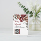 Burgundy Red Floral QR Code RSVP Wedding Website Begleitkarte (Stehend Vorderseite)