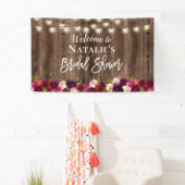 Burgundy Red Floral Rustic Barn Wood Brautparty Banner (Insitu)