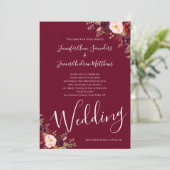 Burgundy Red Floral Watercolor Rustikale Hochzeit Einladung (Stehend Vorderseite)