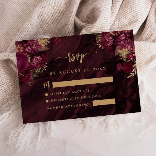 Burgundy Red Gold Floral Agate Script Wedding RSVP Begleitkarte