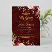 Burgundy Red Gold Floral Quinceanera Folieneinladung (Stehend vorne)