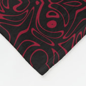 Burgundy Red Mandala mit Ziersymmetrie Fleecedecke (Ecke)