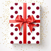 Burgundy Red Polka Dots Muster Geschenkpapier