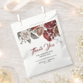 Burgundy Red Roses Floral Wedding Geschenktütchen