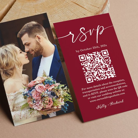 Burgundy Red Small Wedding RSVP Online QR Code Begleitkarte