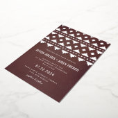 Burgundy Red Southwest Gleam Wedding Silver Folieneinladung (Gedreht)