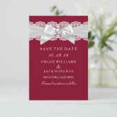 Burgundy Red White Wedding Pearl Bow Save the Date (Stehend Vorderseite)