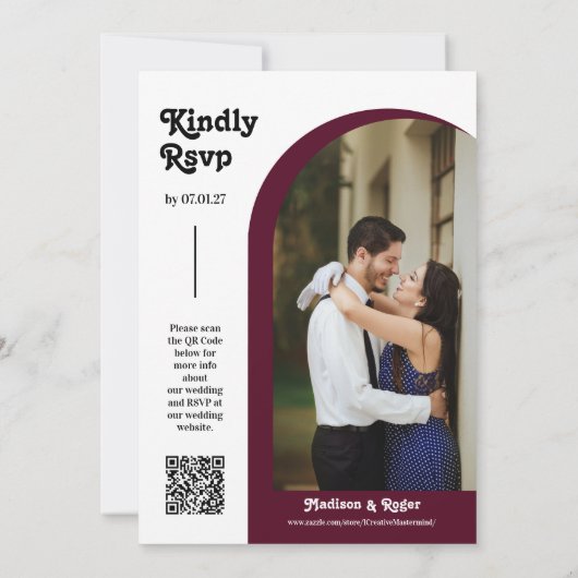 Burgundy Retro Arch Foto QR Code UAWG Groovy Einladung (Rückseite)