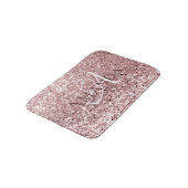 Burgundy Rosa Rosa Blush Glitzer Name Monogram Badematte (Schrägansicht)