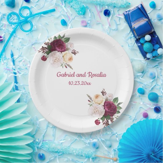 Burgundy Rose Bouquet Engagement Party Pappteller (Party)