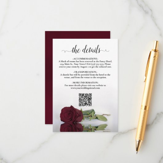 Burgundy Rose Elegante Wedding Details QR Code Begleitkarte (Vorderseite/Rückseite Beispiel)