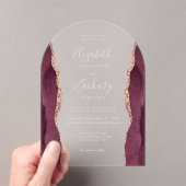 Burgundy Rose Gold Agate Pink Script Wedding Arch Acryleinladungen (Insitu (Handheld))