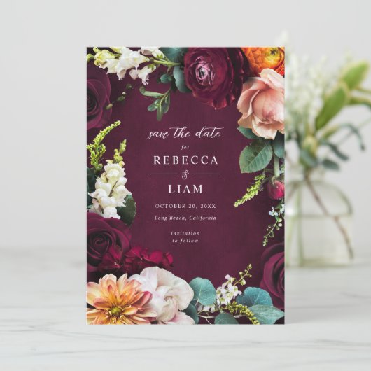 Burgundy Rose Ranunculus Wedding Save The Date (Stehend Vorderseite)