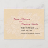 Burgundy Rosebush Save the Date auf Cream Postcard Ankündigungspostkarte (Rückseite)