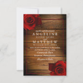 Burgundy Rote Rose Rustic Wood Wedding Einladung (Vorderseite)