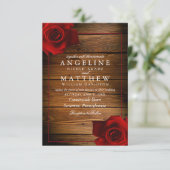 Burgundy Rote Rose Rustic Wood Wedding Einladung (Stehend Vorderseite)