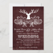 Burgundy Rustic Antler Deer Woodland Wedding Einladung (Vorderseite)