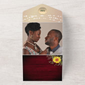 Burgundy Rustic String Lights Sonnenblumenhochzeit All In One Einladung (Außenbereich)