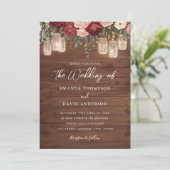 Burgundy Rustic Wood Floral Lights Hochzeit Einladung (Stehend Vorderseite)
