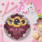 Burgundy Rustic Wood Lace Sunflower Wedding Pappteller (Party)